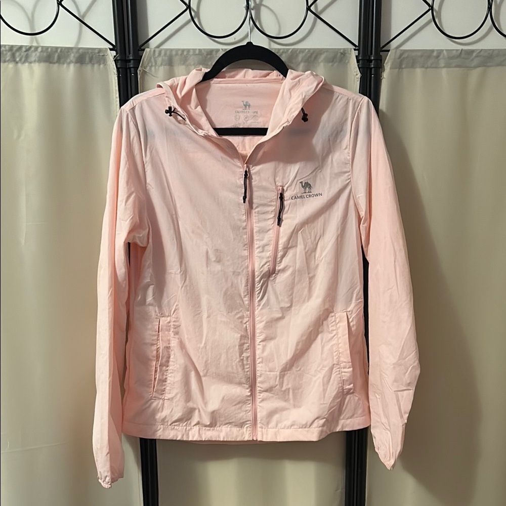 Camel Crown light pink hooded jacket